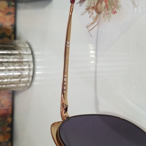 Prada Women's Sunglasses New in Box! - Picture 3 of 6